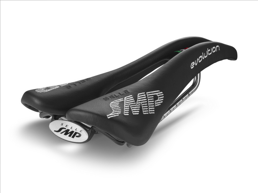 Evolution Black Saddle