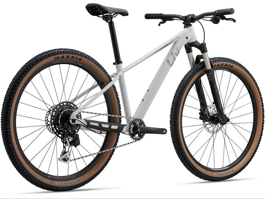 LIV MY27 TEMPT 1 - NULL WHITE