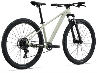 LIV MY27 TEMPT 4 - PALE MOSS/BLACK