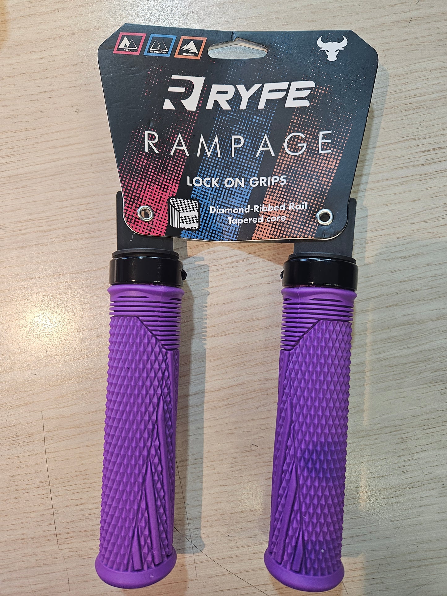 RYFE Grips - Rampage - Lock On