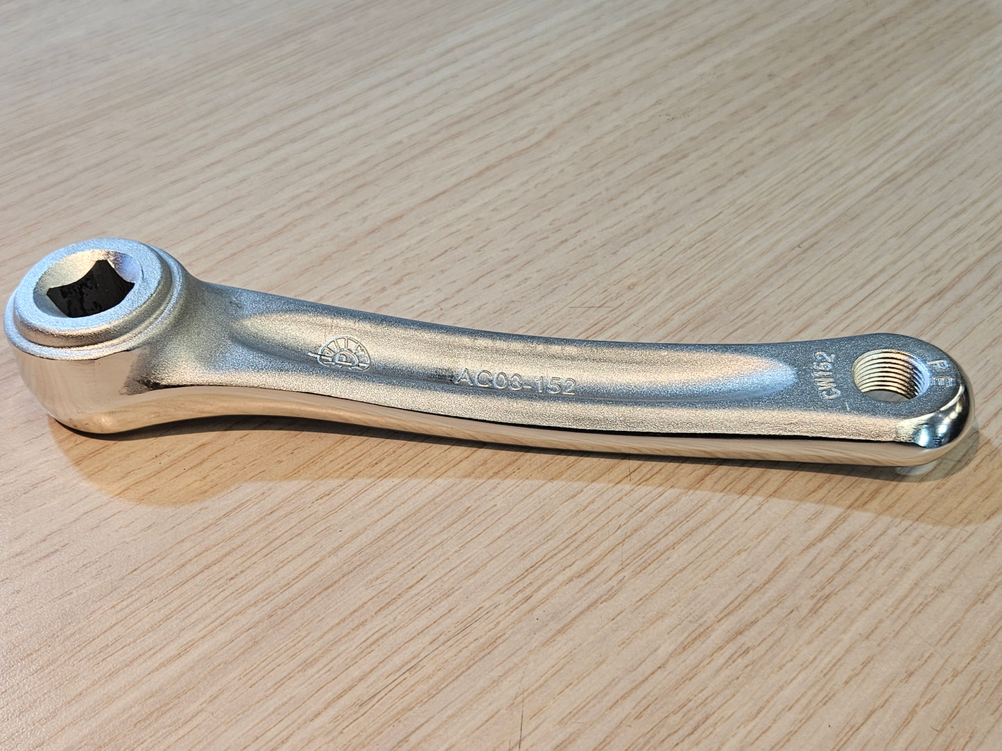 Crank Arm, LH 152mm, Diamond Taper, Low Profile, Alloy SILVER