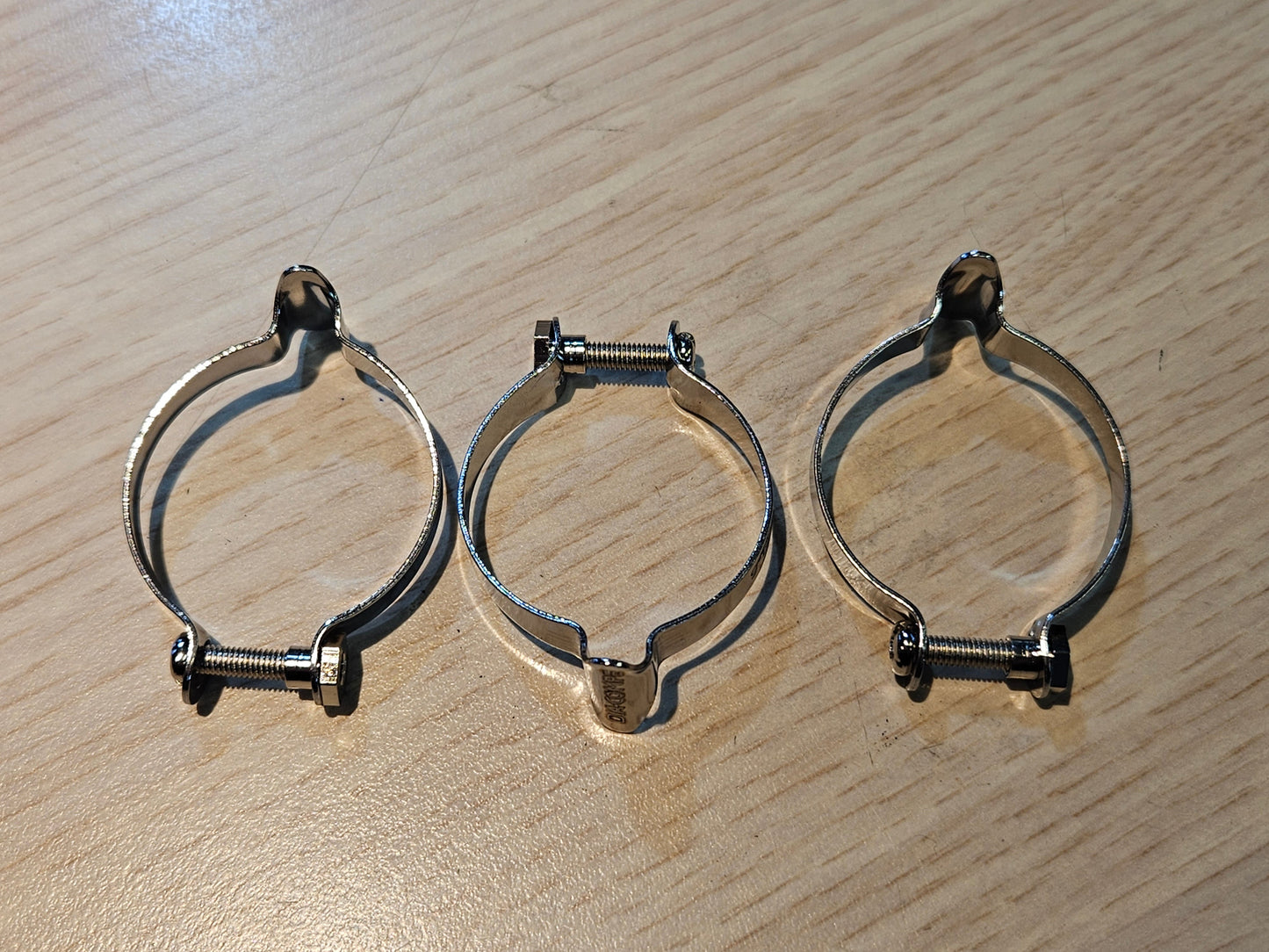 CABLE CLIP - Dia Compe, Stainless Steel, 28.6mm Dia (Bag of 3)