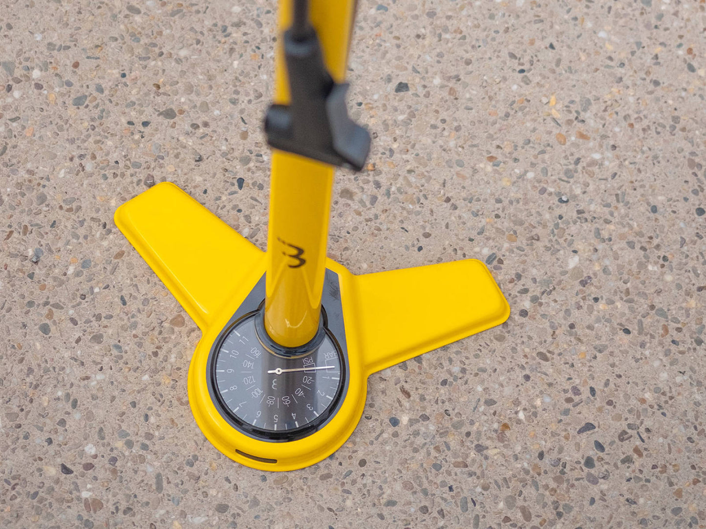 BBB Airsteel Floor Pump Yellow